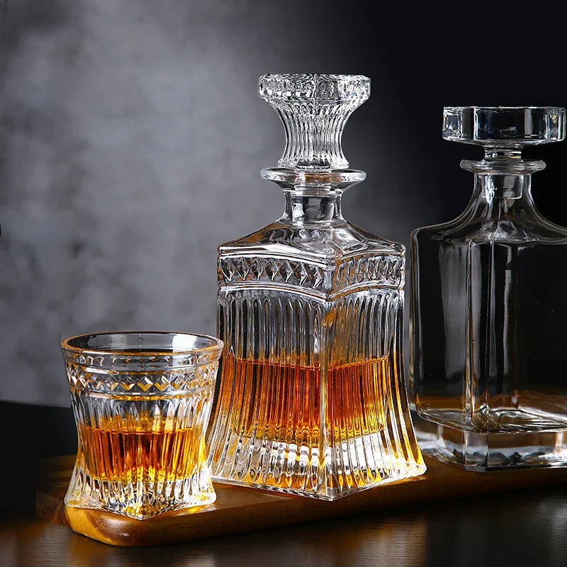 carafe-a-whisky-luxure-gentlemanclub-1