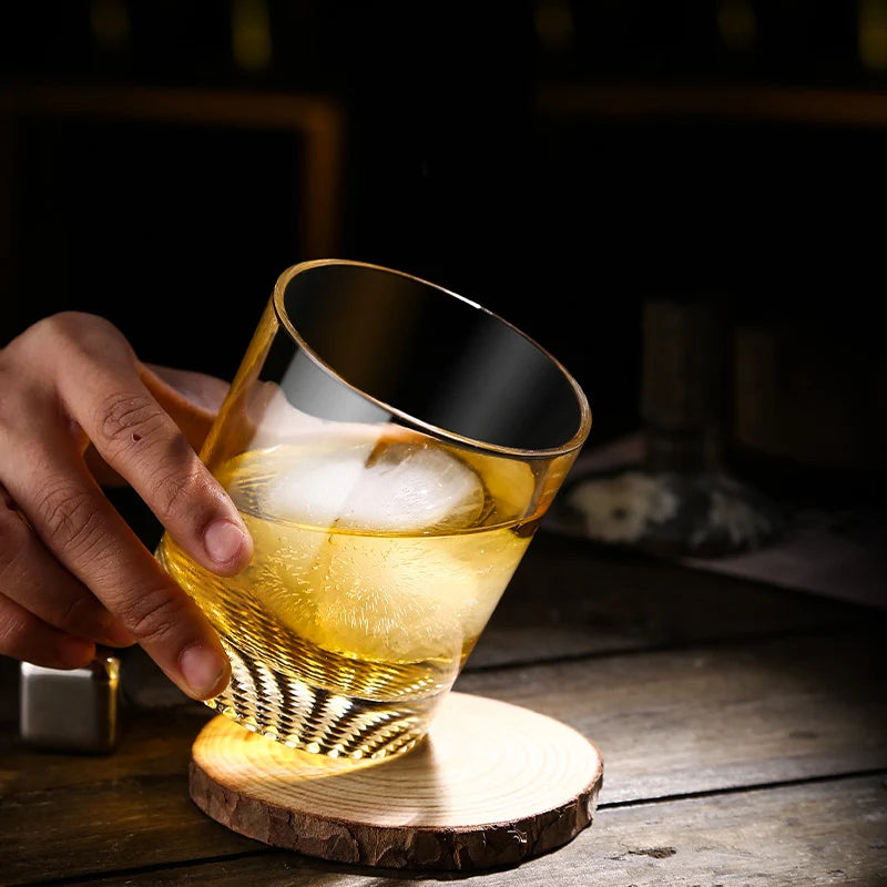 verre-a-whisky-precieux-gentlemanclub1
